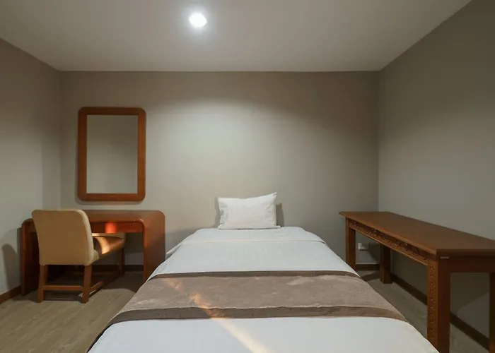 United Tower Thonglor By Aspira *